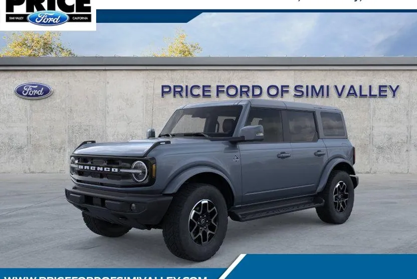 2025 Ford Bronco Outer Banks photo 1