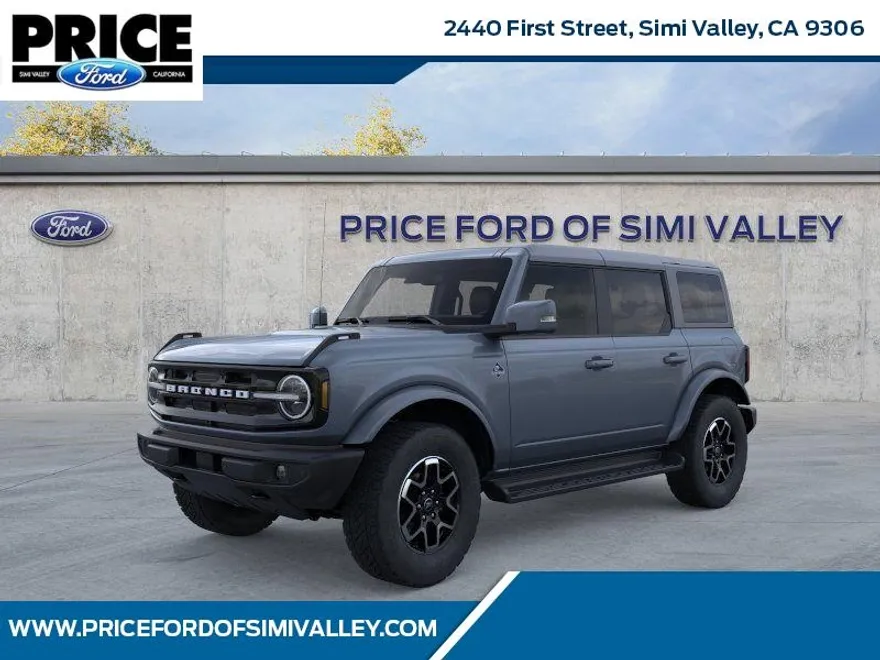 2025 Ford Bronco Outer Banks photo 1