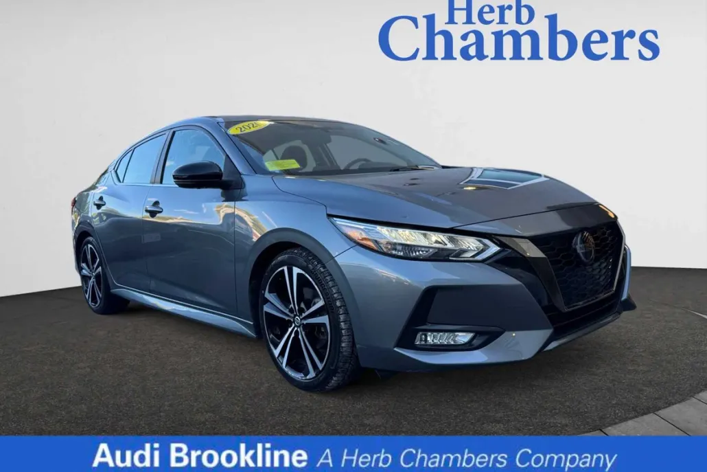 2020 Nissan Sentra SR photo 1