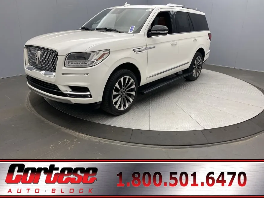 2021 Lincoln Navigator Reserve photo 1