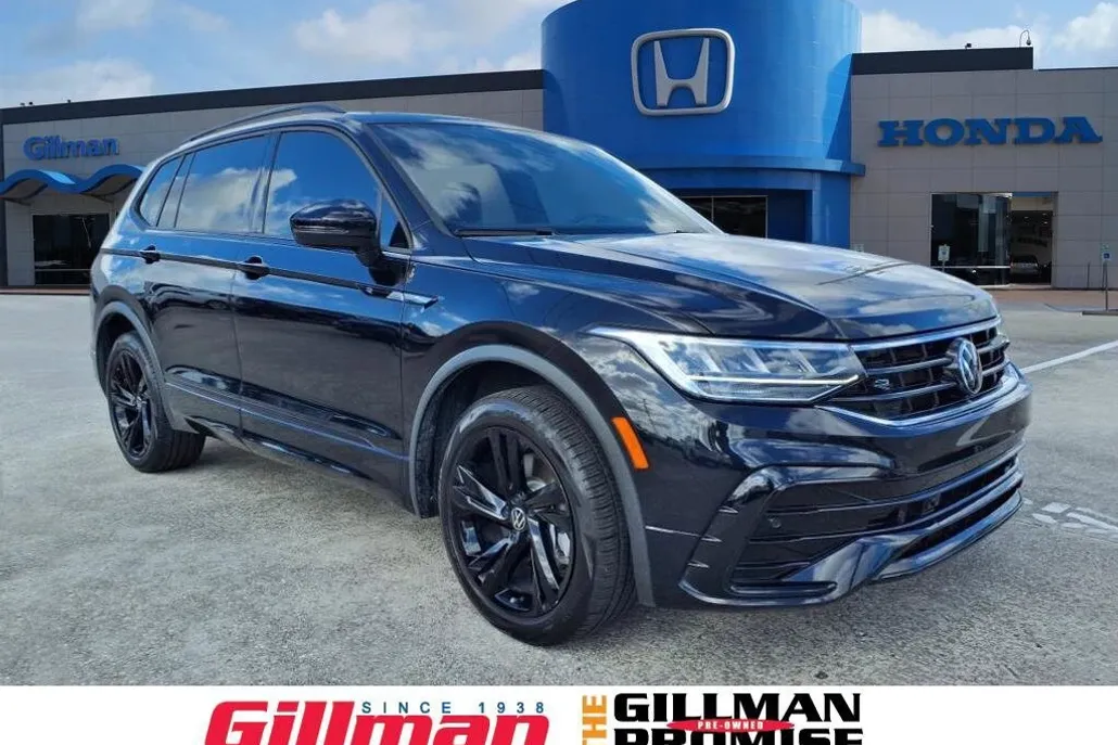 2024 Volkswagen Tiguan SE R-Line Black photo 1