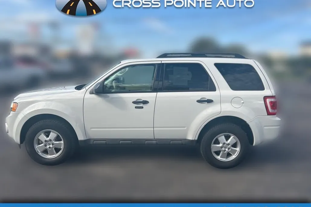 2012 Ford Escape XLT photo 1