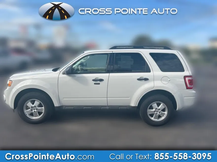 2012 Ford Escape XLT photo 1
