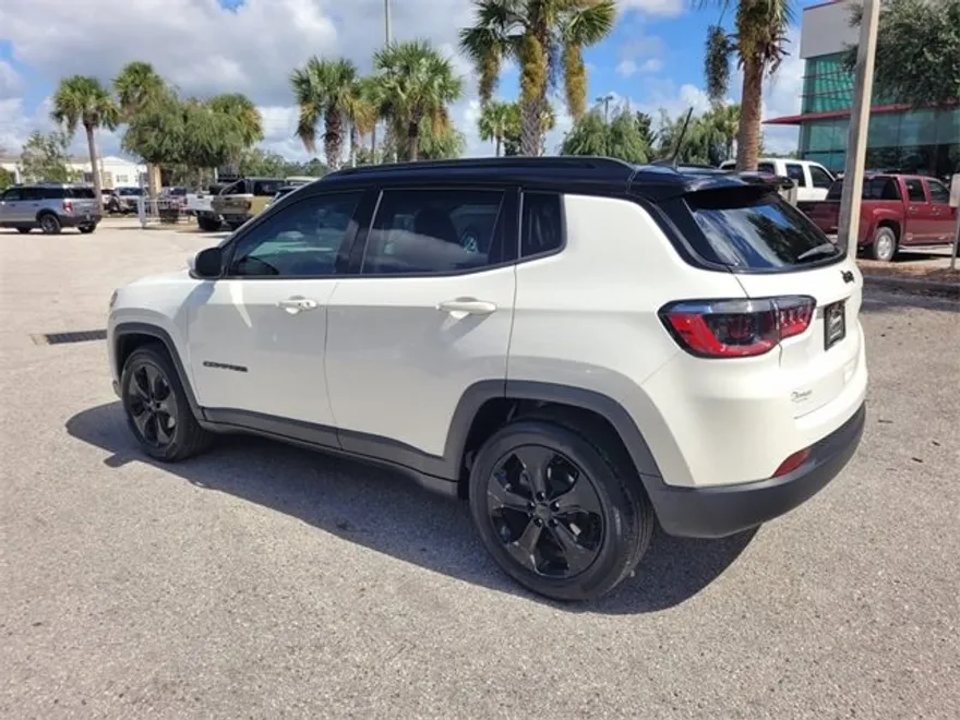 2021 Jeep Compass Altitude photo 1