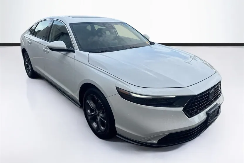 2023 Honda Accord EX photo 1