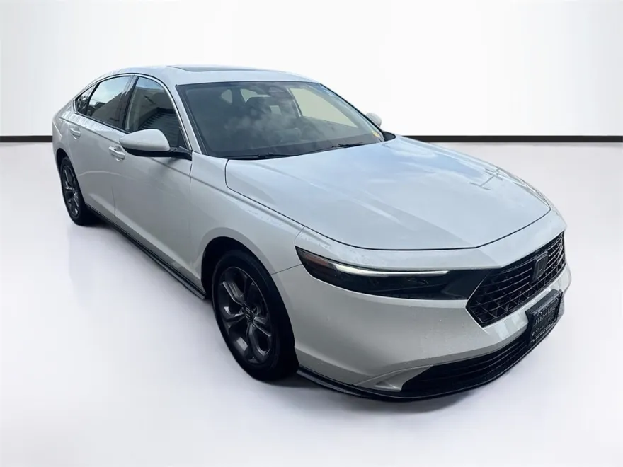 2023 Honda Accord EX photo 1