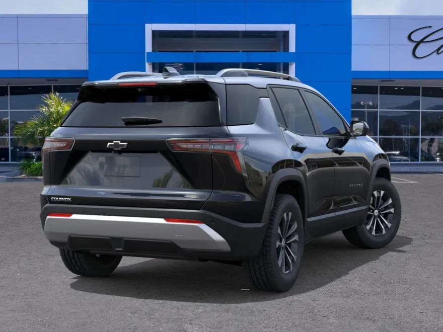2026 Chevrolet Equinox LT photo 1