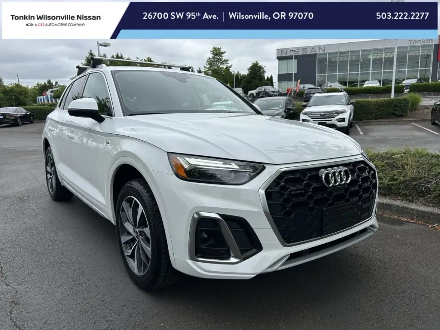 2024 Audi Q5 45 S line Premium photo 1