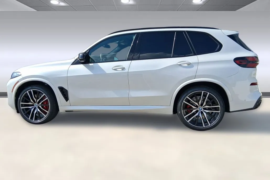 2026 Bmw X5 M60i photo 1