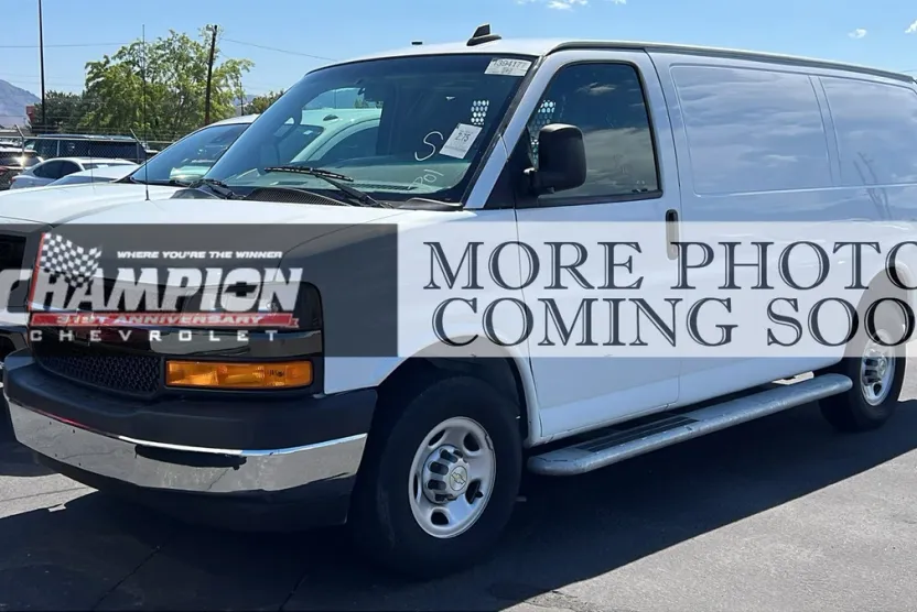 2023 Chevrolet Express Cargo 2500 photo 1