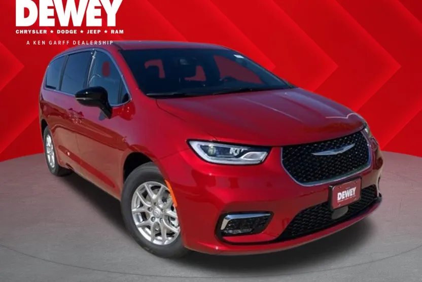 2026 Chrysler Pacifica photo 1