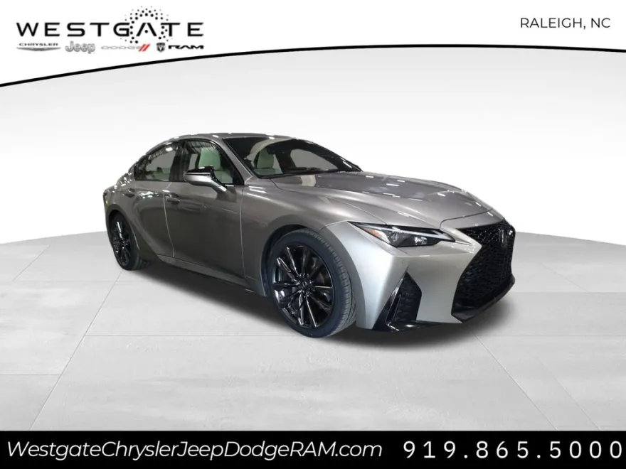 2022 Lexus IS 350 F SPORT photo 1