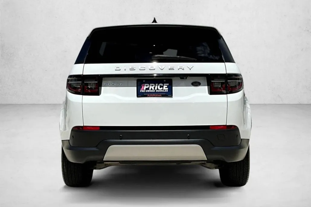 2021 Land Rover Discovery Sport S photo 1