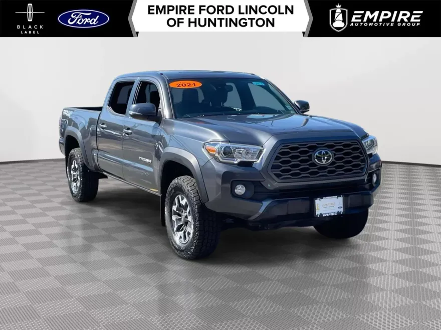 2021 Toyota Tacoma TRD Off-Road photo 1