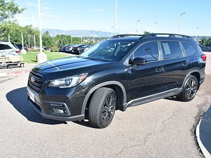 2022 Subaru Ascent Onyx Edition photo 1