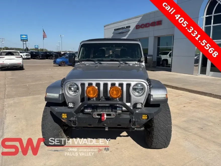 2018 Jeep Wrangler Unlimited Sahara photo 1