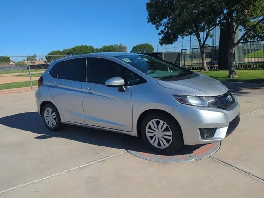 2016 Honda Fit LX photo 1