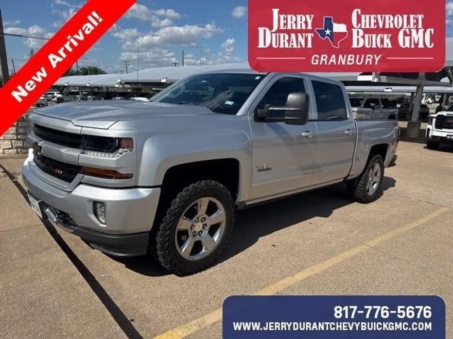 2018 Chevrolet Silverado 1500 LT photo 1