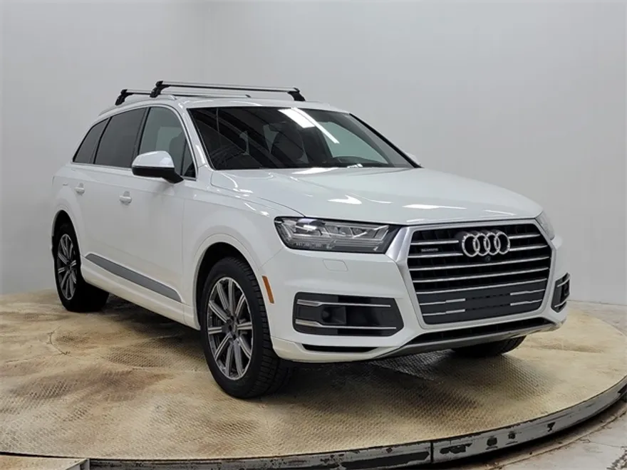 2017 Audi Q7 3.0T Premium Plus photo 1