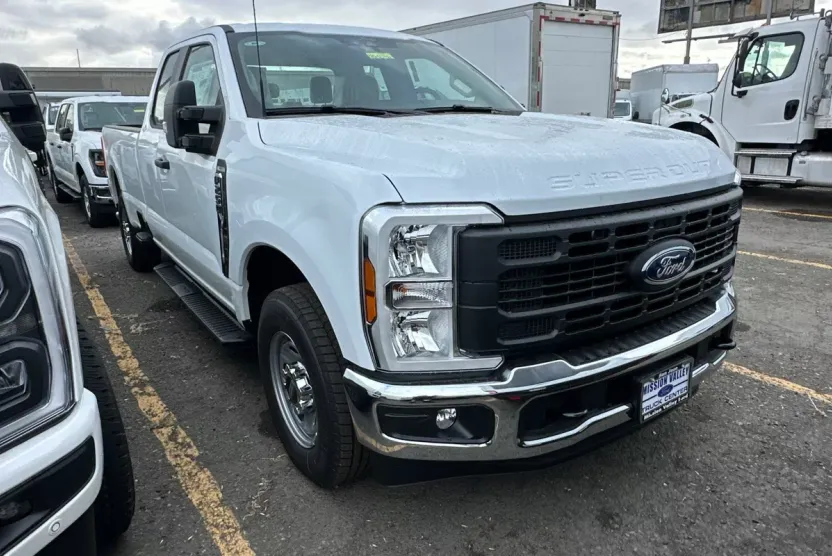 2026 Ford F-250 photo 1