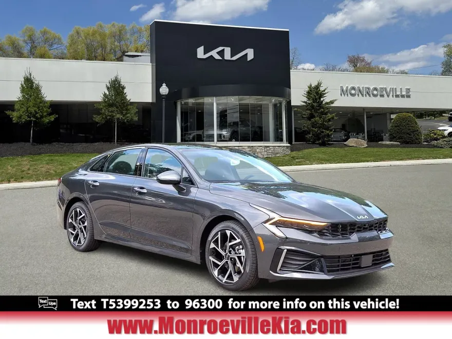2026 Kia K5 EX photo 1