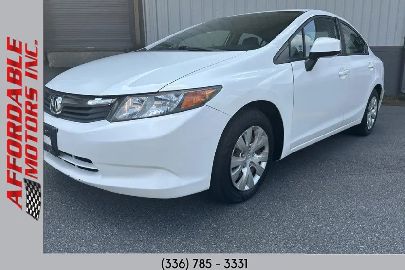 2012 Honda Civic LX photo 1