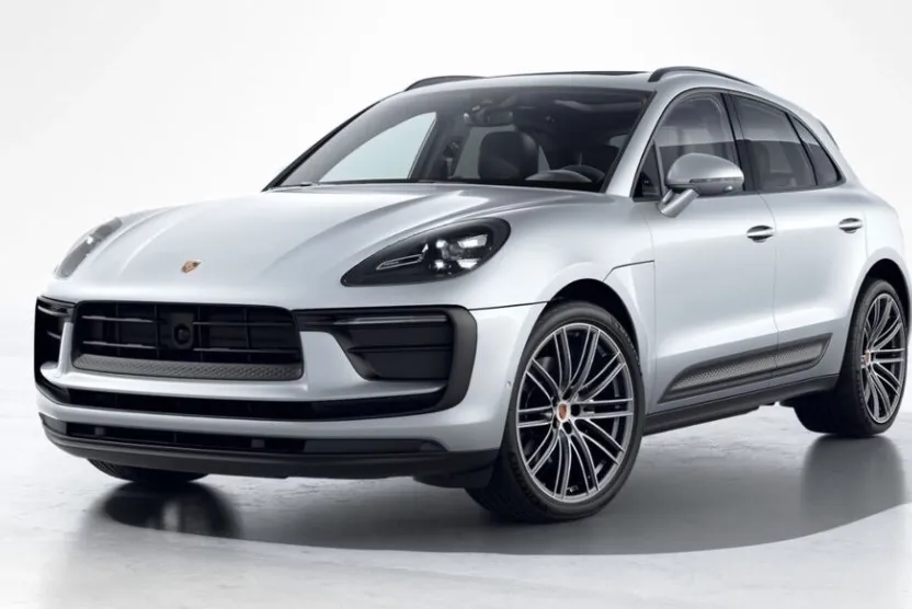 2026 Porsche Macan T photo 1