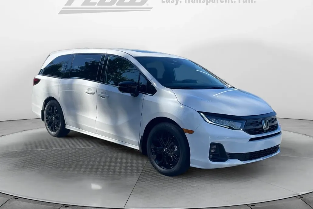 2026 Honda Odyssey photo 1