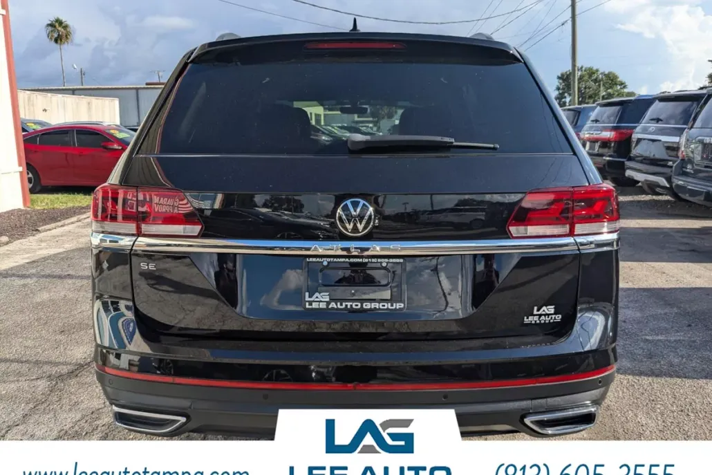 2022 Volkswagen Atlas SE Technology photo 1