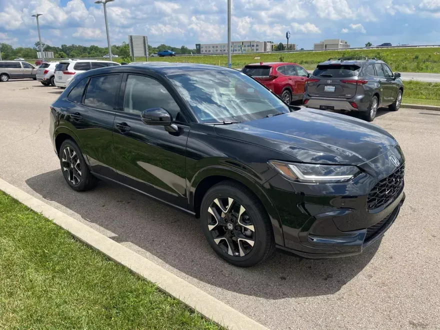 2026 Honda HR-V EX-L photo 1