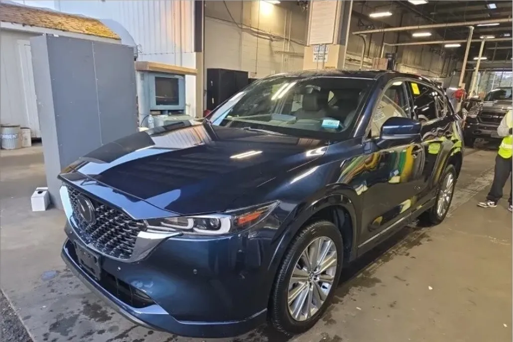 2022 Mazda CX-5 2.5 Turbo Signature photo 1