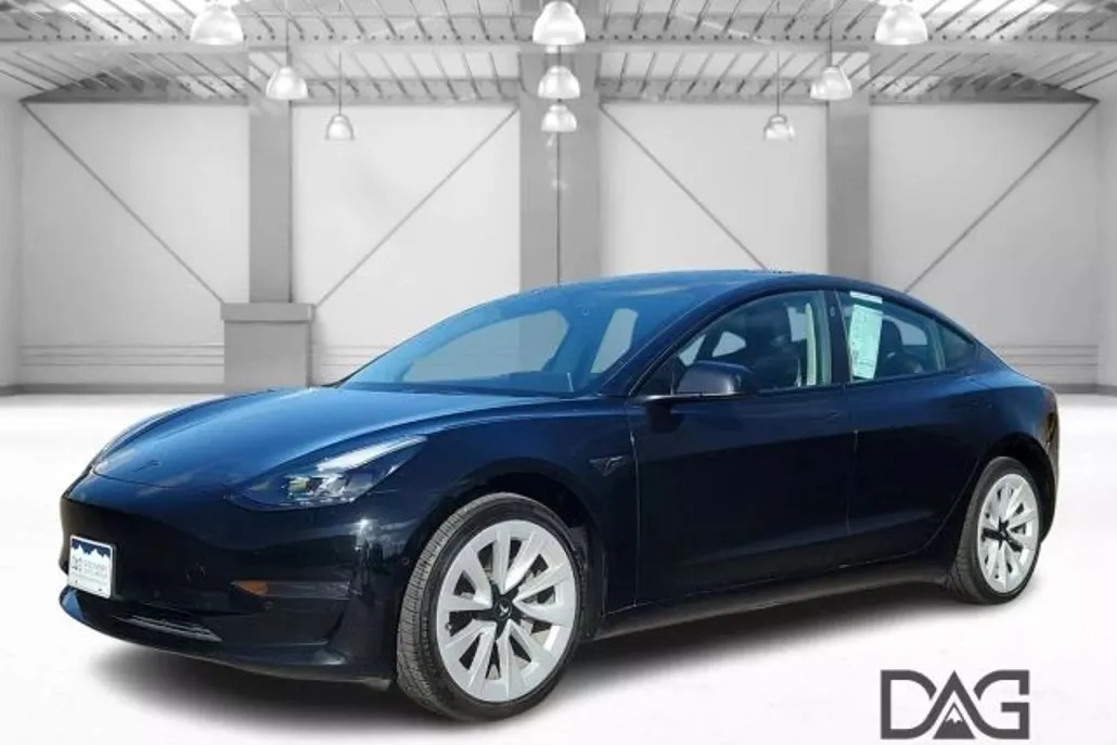 2022 Tesla Model 3 photo 1
