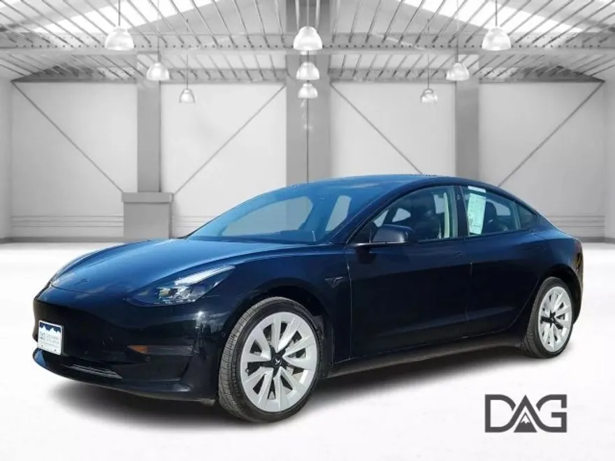 2022 Tesla Model 3 photo 1