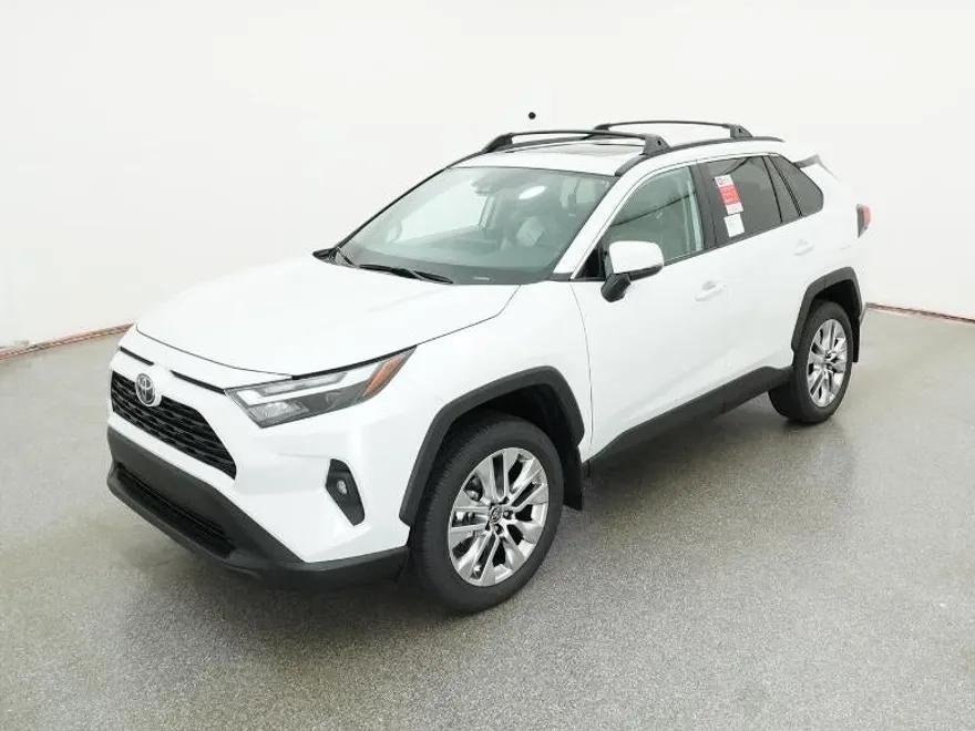 2025 Toyota RAV4 XLE Premium photo 1