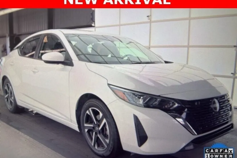 2024 Nissan Sentra SV photo 1