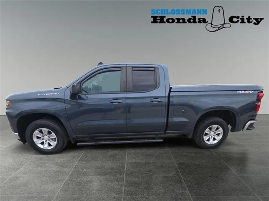 2019 Chevrolet Silverado 1500 LT photo 1