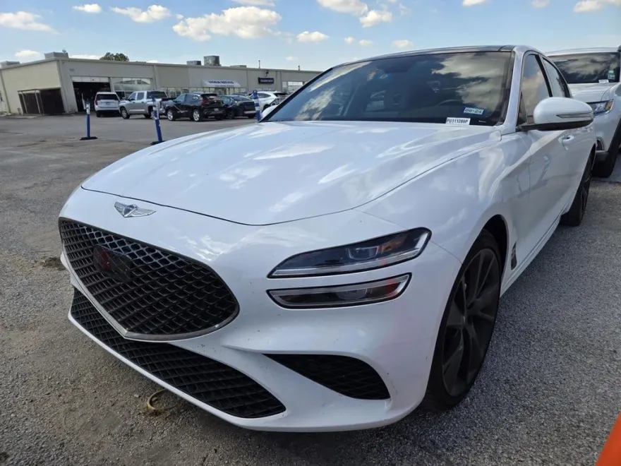 2023 Genesis G70 2.0T photo 1