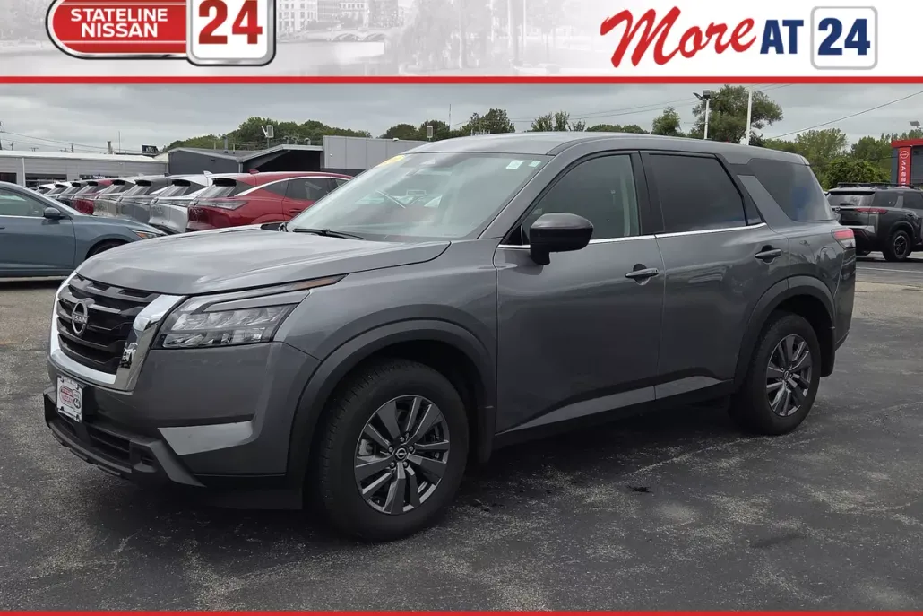 2024 Nissan Pathfinder S photo 1