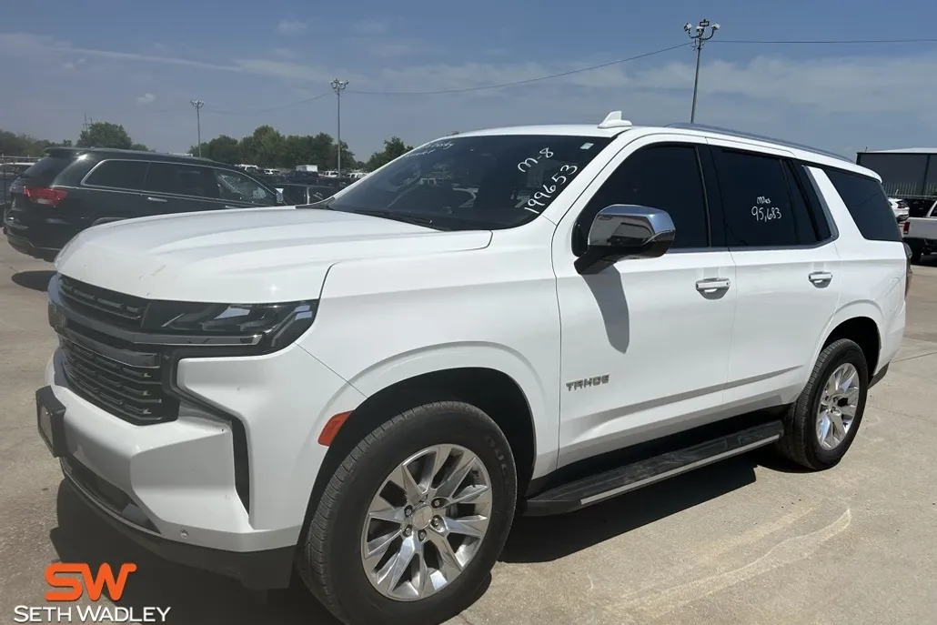 2021 Chevrolet Tahoe Premier photo 1