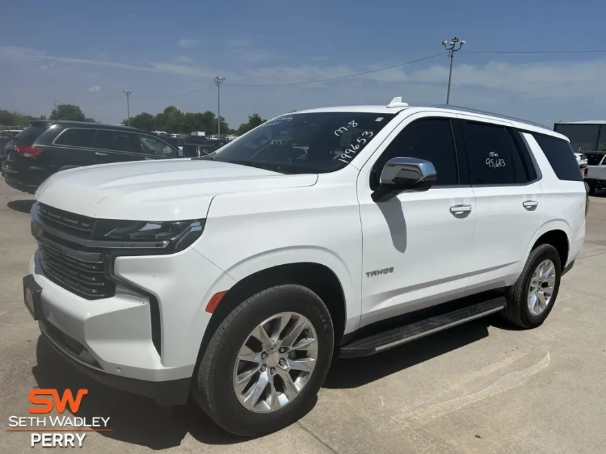2021 Chevrolet Tahoe Premier photo 1