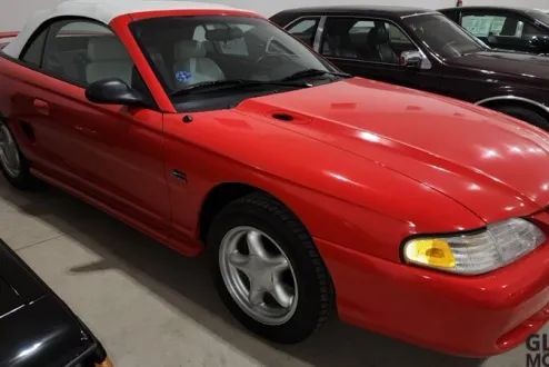 1994 Ford Mustang GT Convertible photo 3