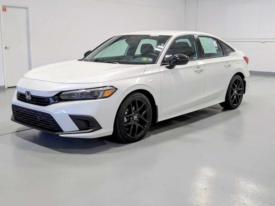 2024 Honda Civic Sport photo 1