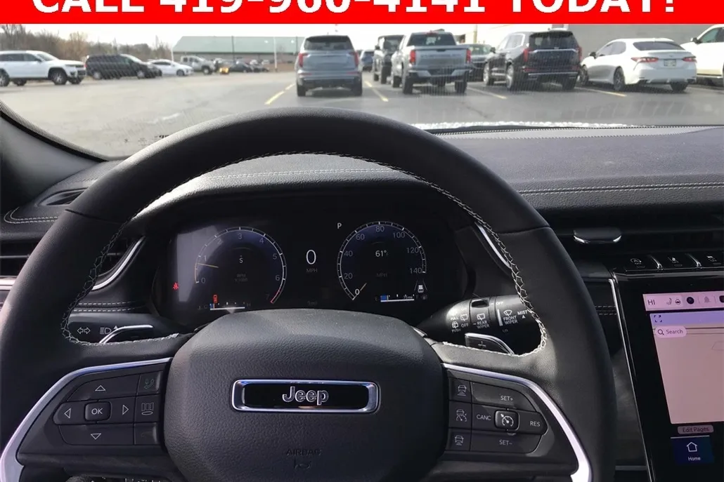 2025 Jeep Grand Cherokee Limited photo 1