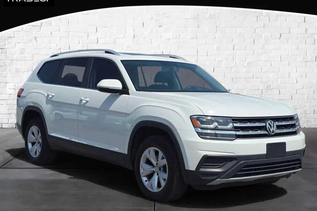 2018 Volkswagen Atlas Launch Edition photo 1