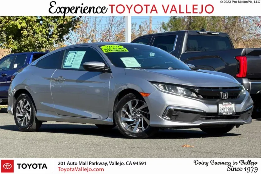 2019 Honda Civic LX photo 1