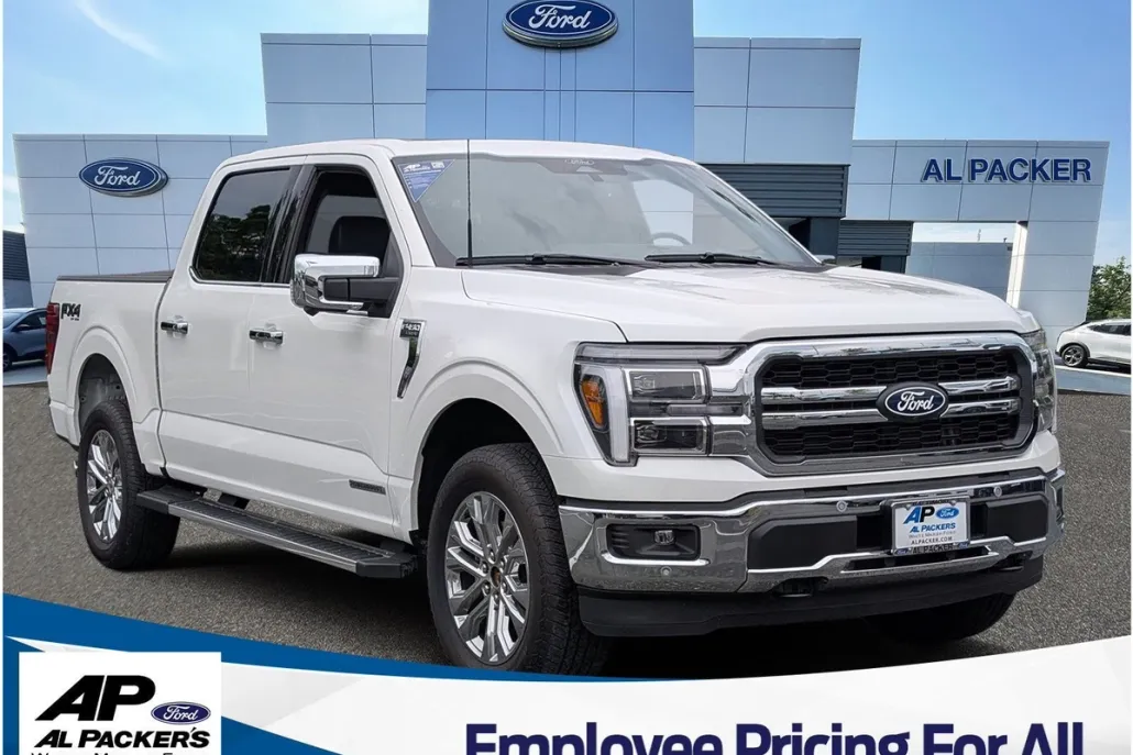 2025 Ford F-150 Lariat photo 1