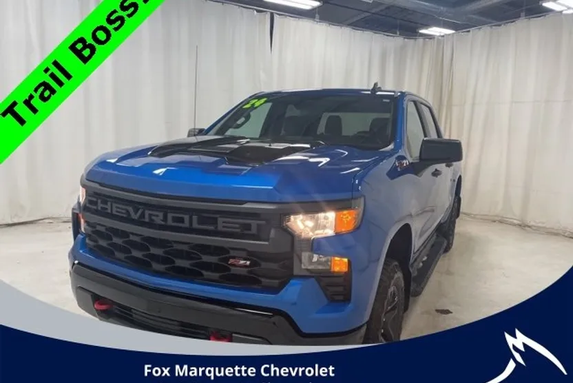 2024 Chevrolet Silverado 1500 Custom Trail Boss photo 1