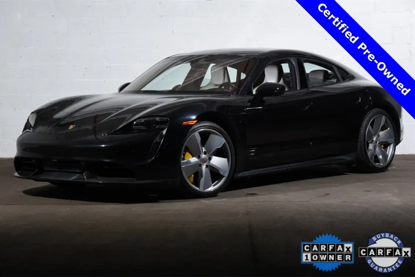 2020 Porsche Taycan Turbo S photo 1