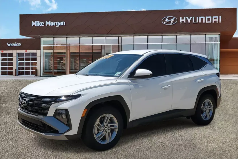 2025 Hyundai Tucson SE photo 1