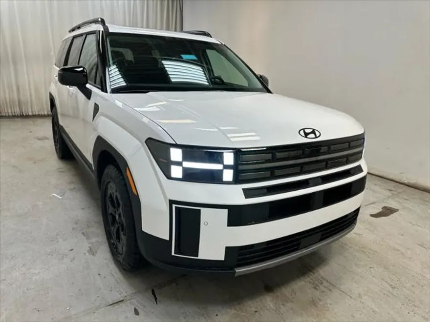 2025 Hyundai Santa Fe XRT photo 1